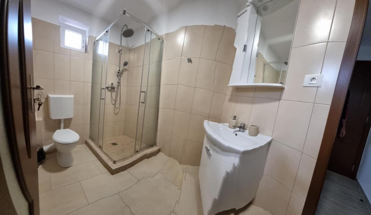 Cusali Pensiune Topolovatu Mare Bagian luar foto